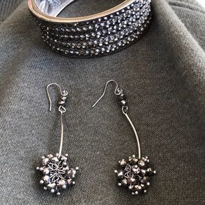 Bracelet & earrings that sparkle!